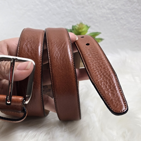 Men's Wearhouse Brown Italian Leather Men's Belt, Size 40 - Picture 5 of 5